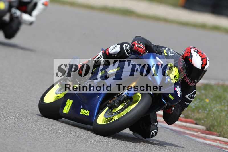 /Archiv-2023/06 10.04.2023 Moto Club Anneau du Rhin/Rouge Expert/21-1